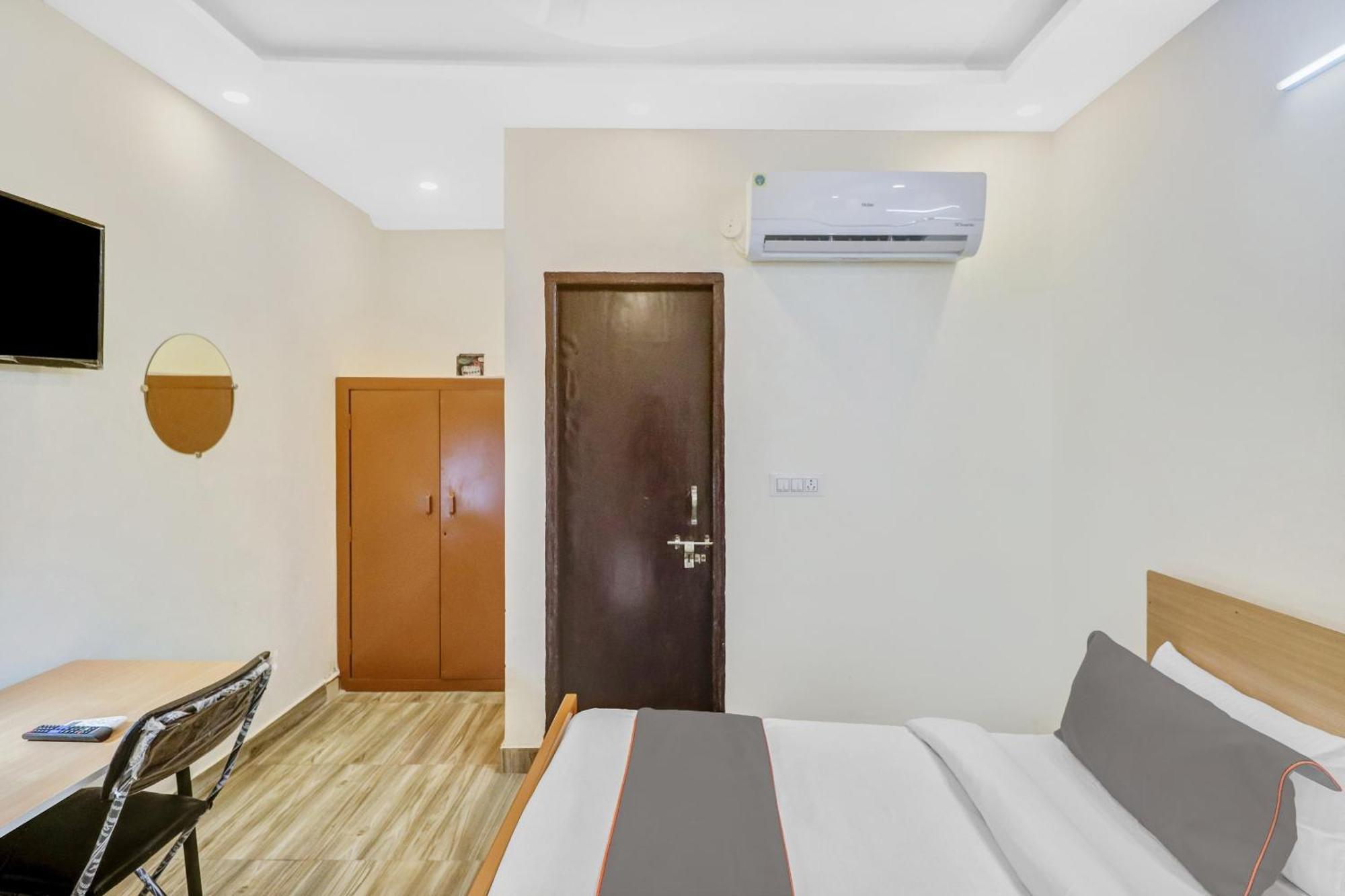 Super Capital O Moody Inn Delhi  Exterior foto